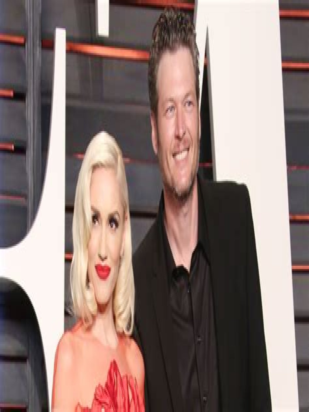 Blake Shelton and Gwen Stefani Are Flirting on The Voice for Real