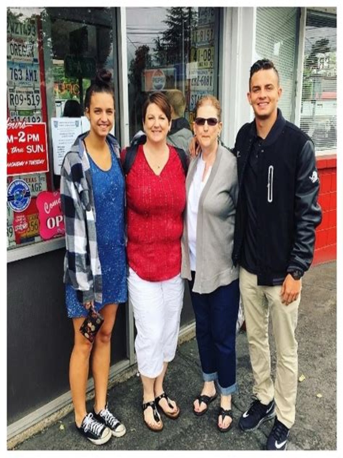 Devon Allen's Wife And Family