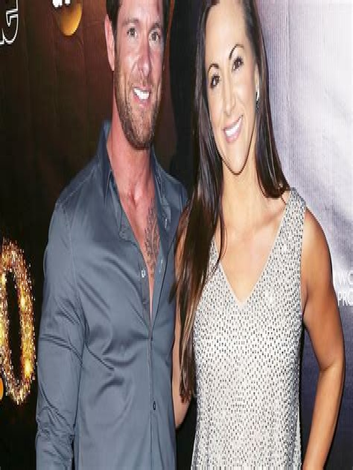 Noah Galloway Proposes to Girlfriend Jamie Boyd During Live DWTS