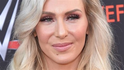 “This is Not a Joke”: Charlotte Flair’s Greatness Draws Comparison With NFL
Legend Tom Brady